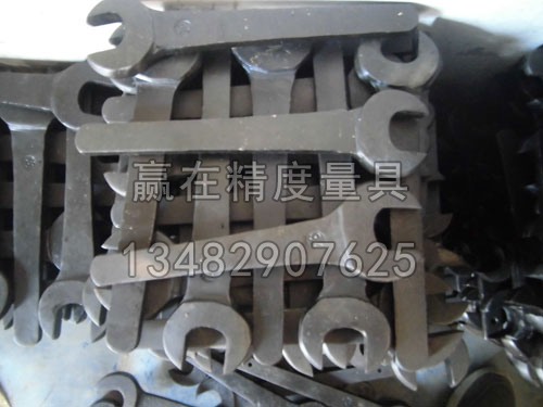 單呆扳手9