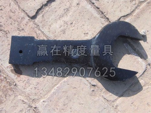 敲擊呆扳手3